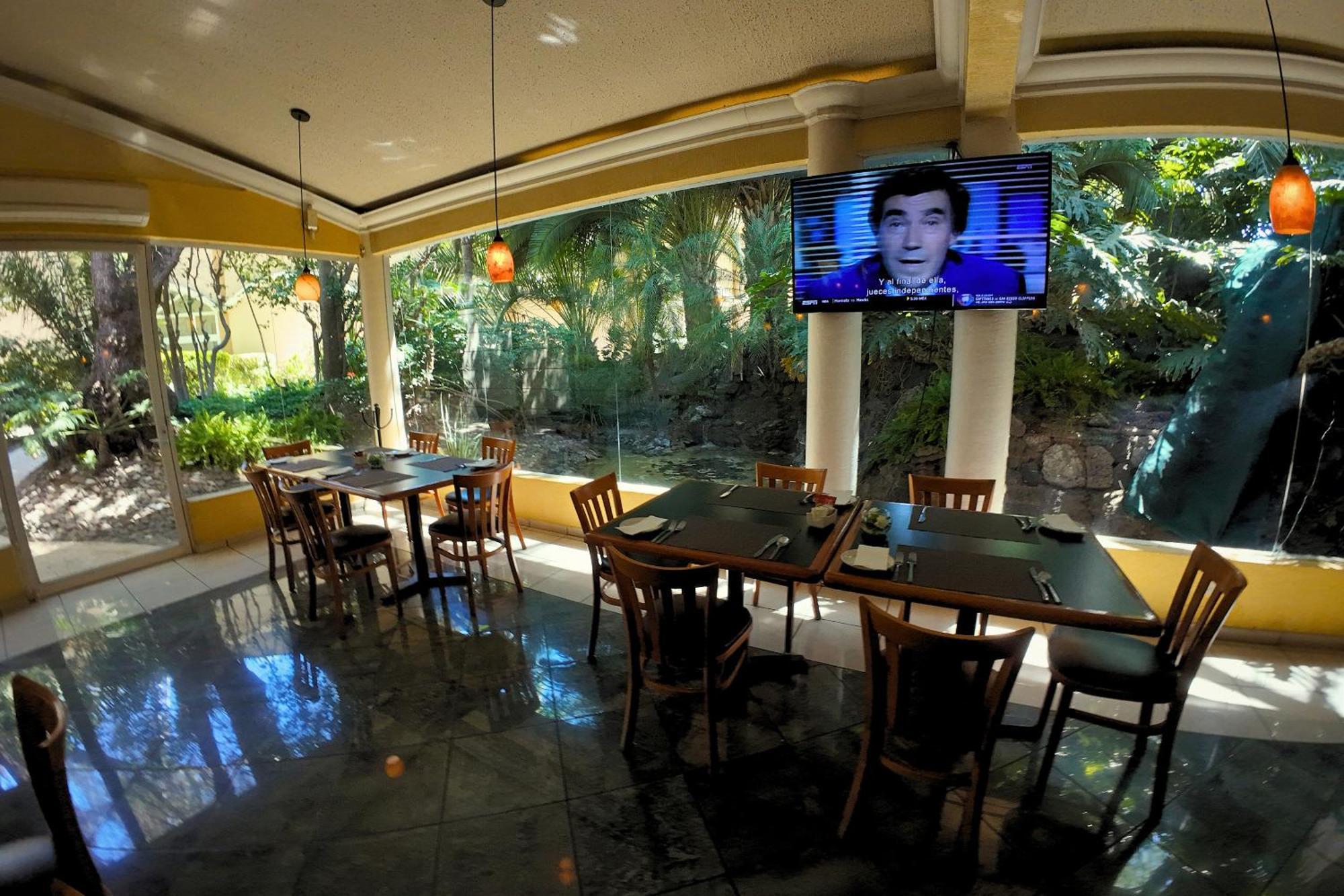 Hotel Real Del Bosque Golf And Spa Tula de Allende Exterior photo