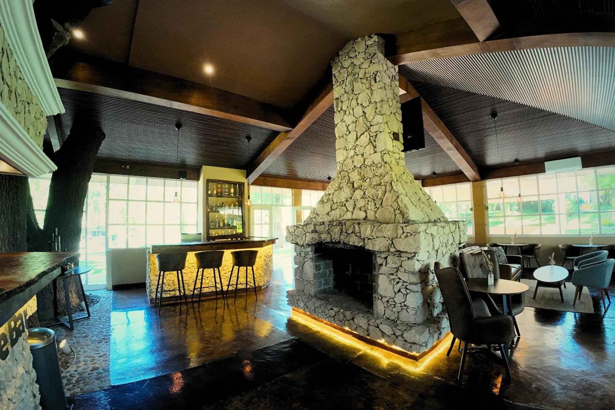Hotel Real Del Bosque Golf And Spa Tula de Allende Exterior photo