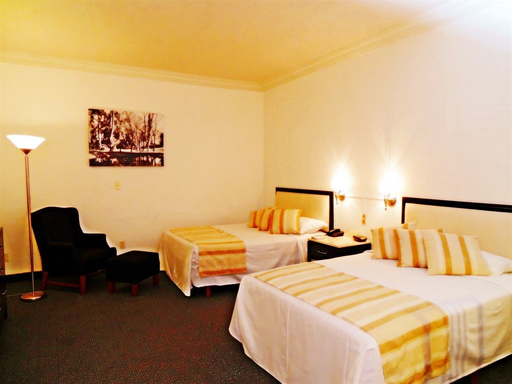 Hotel Real Del Bosque Golf And Spa Tula de Allende Exterior photo